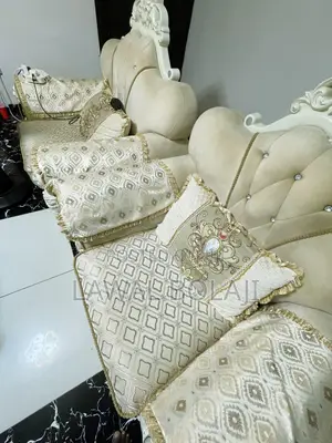 Neatly Used Royal Chairs