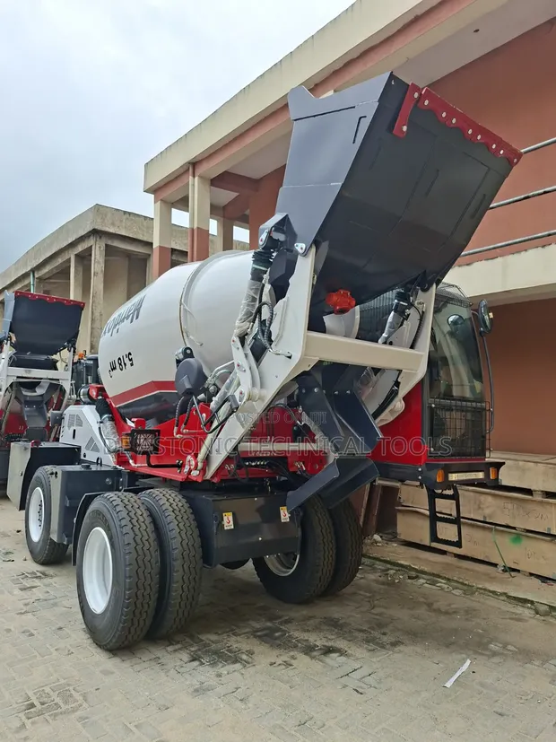6 Cubic Meter Maridox Self-Loading Concrete Mixer - 1