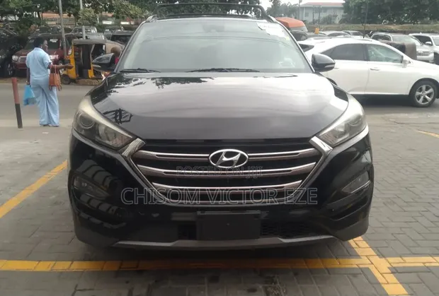 2017 Hyundai Tucson Limited AWD - 1