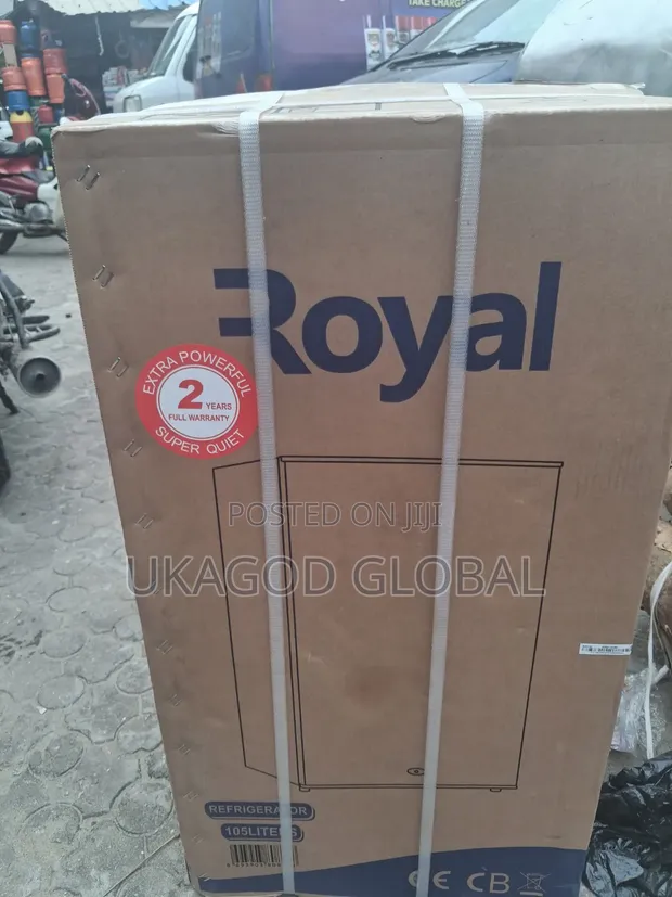 Royal Tabletop Refrigerator 105L - 1