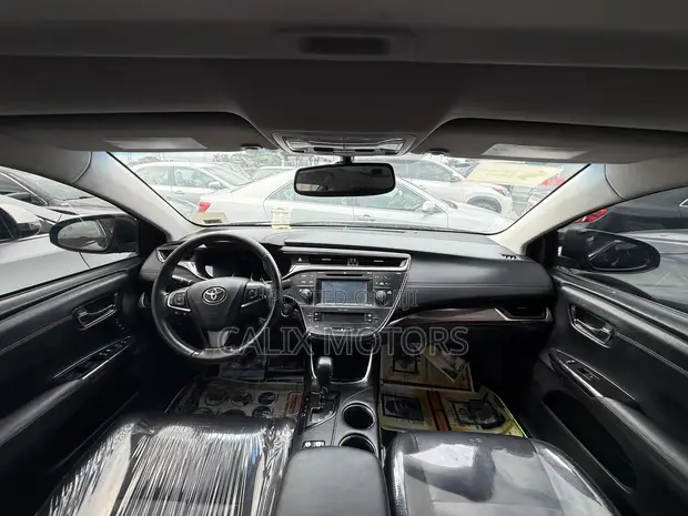 2015 Toyota Avalon Limited - Foreign Used - 1