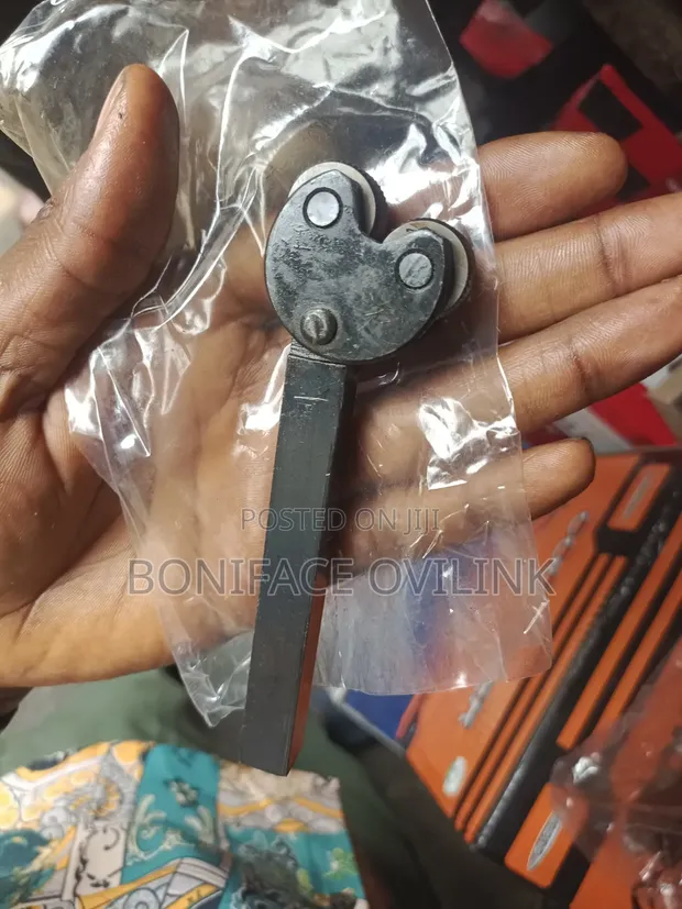 Pivot Head Knurling Toolholder 3/4" Knurl Wheels - 1