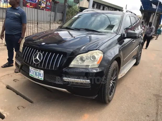 2010 Mercedes-Benz GL-Class GL 450 SUV - 1