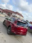 Toyota RAV4 XLE AWD 2017 Red - 3