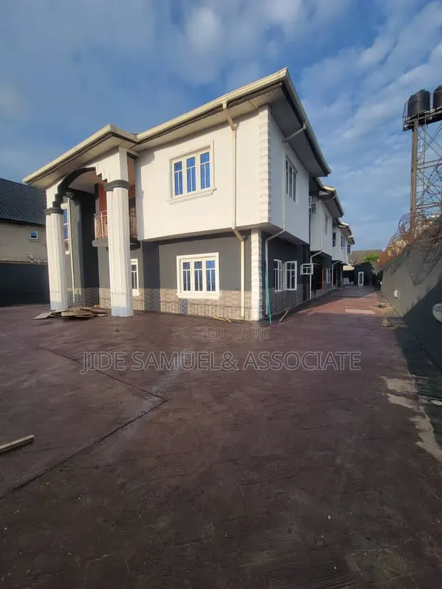 Furnished 3 Bedroom Block of Flats for Rent in Ayobo - 1