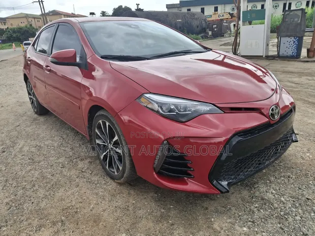 2017 Toyota Corolla XSE Sedan - 1