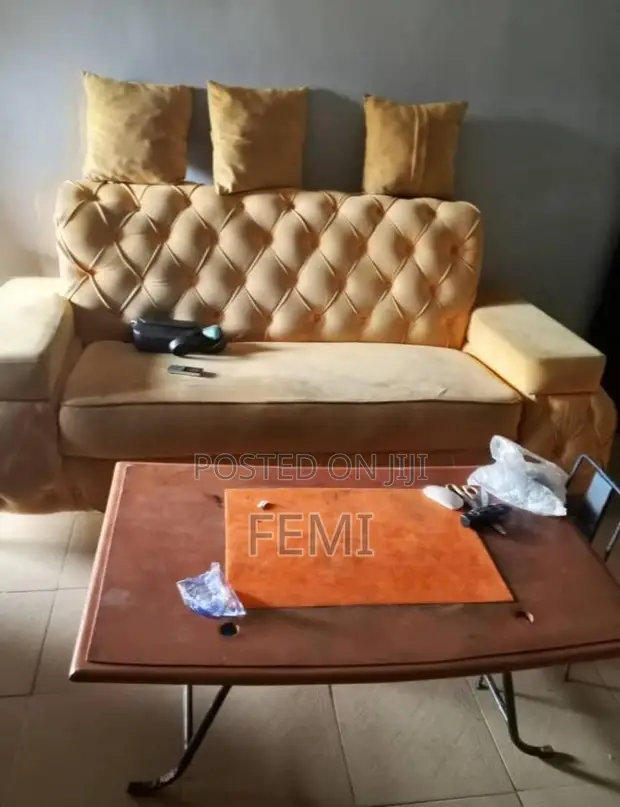Used Sofa Set for Sale in Abeokuta - 1