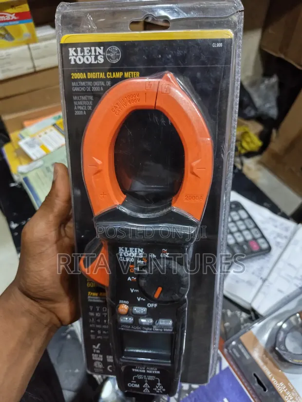 Klein Tools CL900 2000A AC/DC Digital Clamp Meter - 1