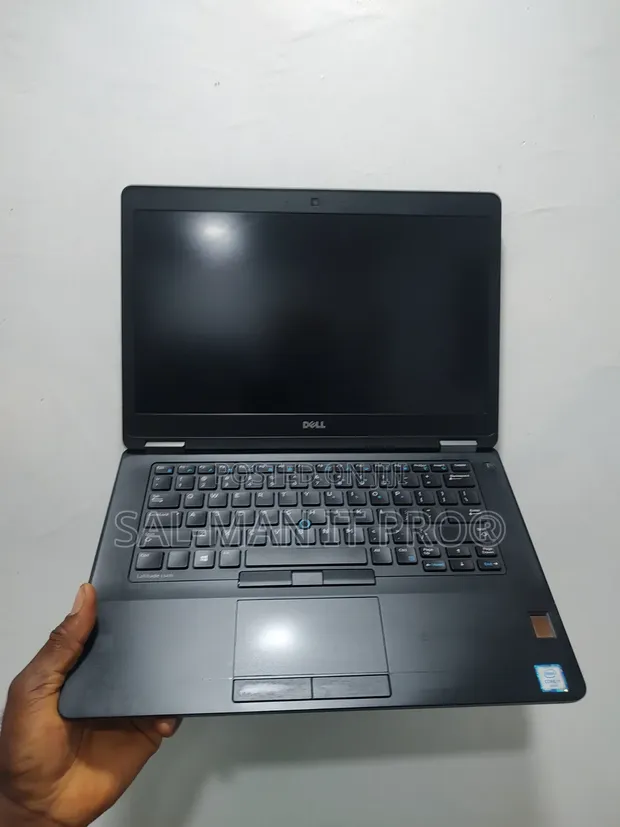 Dell Latitude 14 E5470 Laptop - Core i7, 8GB RAM, 256GB SSD - 1