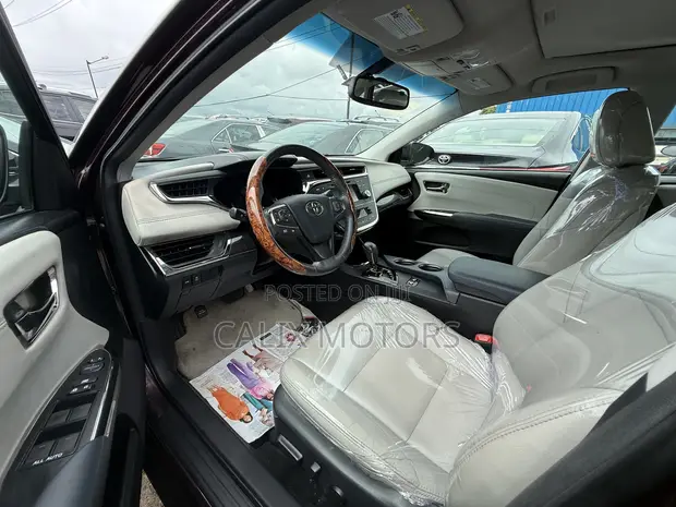 2014 Toyota Avalon XLE Burgundy - 1
