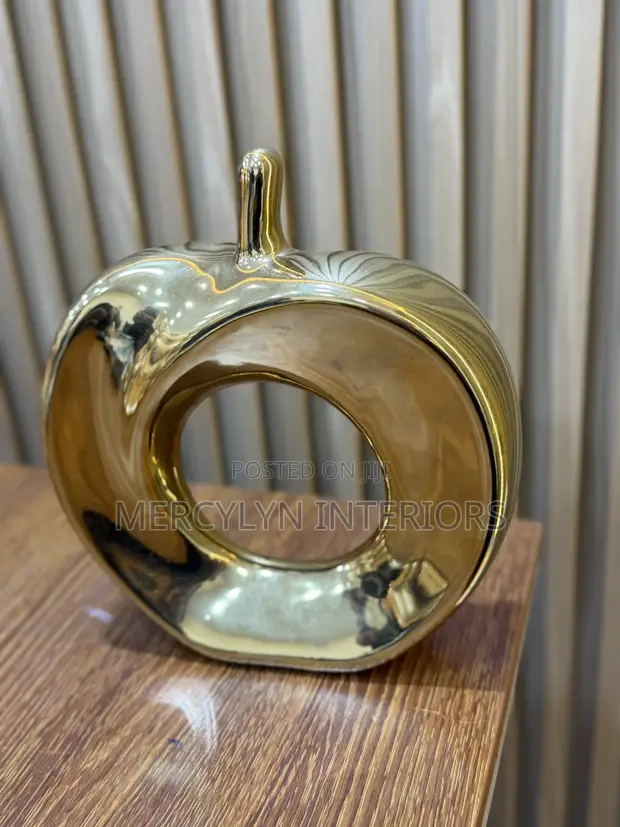 Home Interiors Love Figurine - Gold - 1