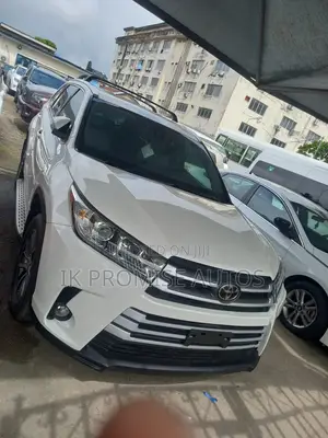 Toyota Highlander 2017 Fari