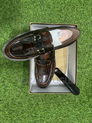 Takalmi na Kasuwanci na Burberry Brown Leather - Girman 45