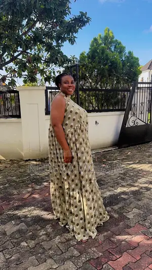 Kyakkyawar Cream Polka Dot Halter Neck Maxi Dress - Na Mata