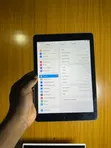 Apple iPad 9.7 (5th Gen) 32GB Silver - 3