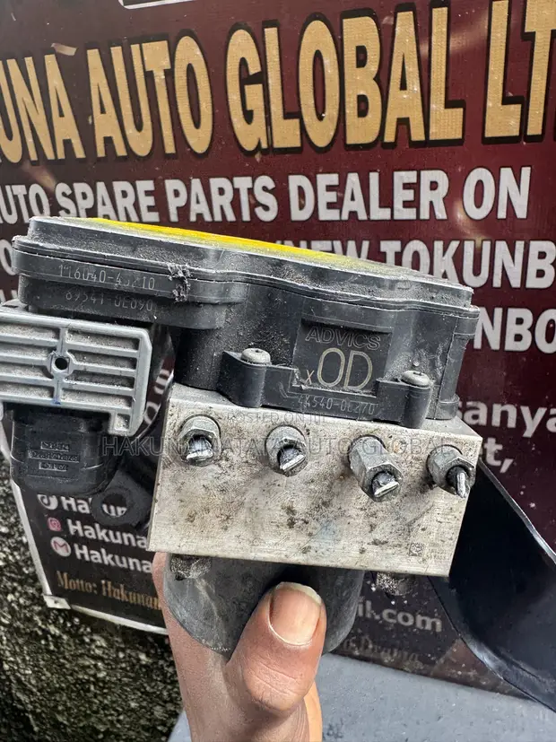 Lexus RX350 ABS Module Pump 2020-2022 - 1