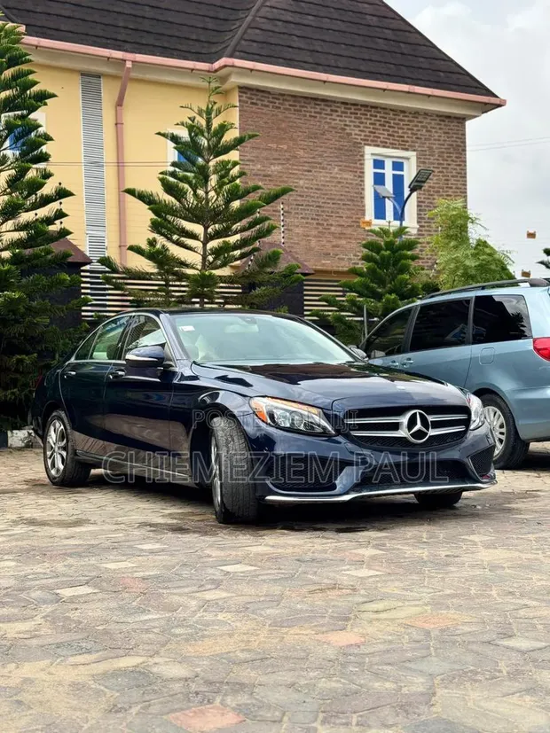 2016 Mercedes-Benz C300 Luxury 4Matic Sedan - 1