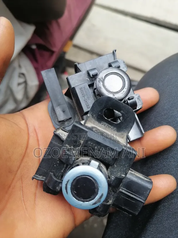 Lexus ES 350 Bumper Sensor (2008) - 1