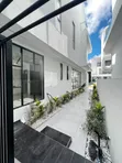 5-Bedroom Luxury Duplex with Pool, Cinema, Gym in Osapa London - 2