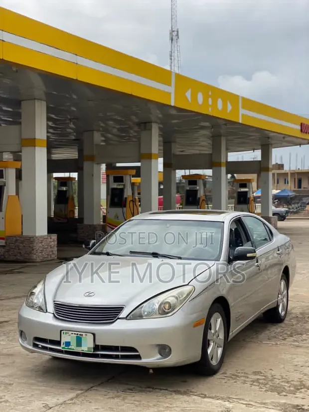 Lexus ES 330 2005 Silver - 1