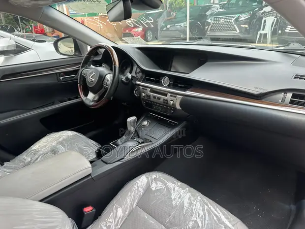 2018 Lexus ES 350 FWD Silver - 1