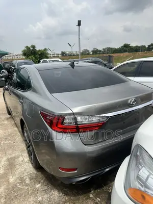 2018 Lexus ES 350 FWD Silver