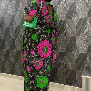 Suturar Liruké ta Adire Mai Kyau