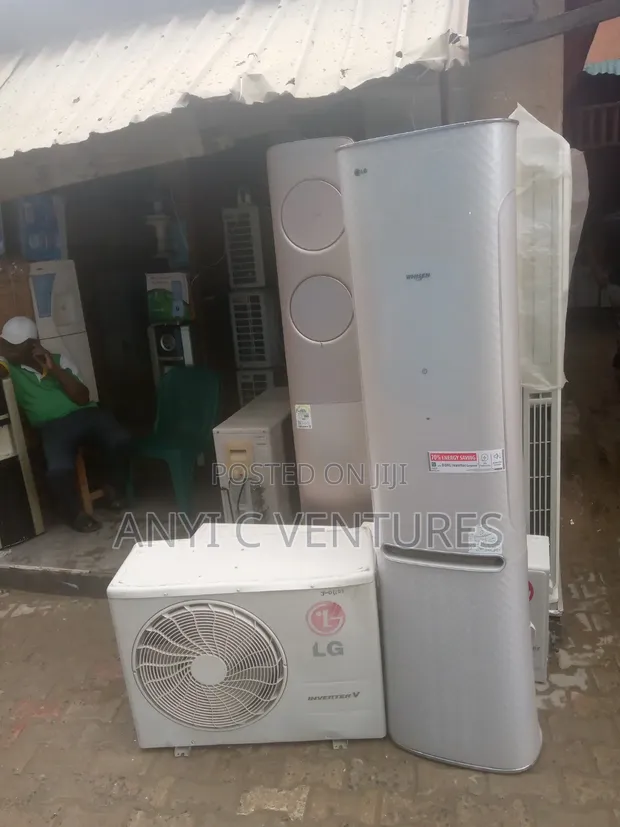 2.5hp LG Inverter Standing Air Conditioner - 1