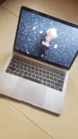 Apple MacBook Pro 2017 8GB RAM Intel Core i5 160GB SSD - 3