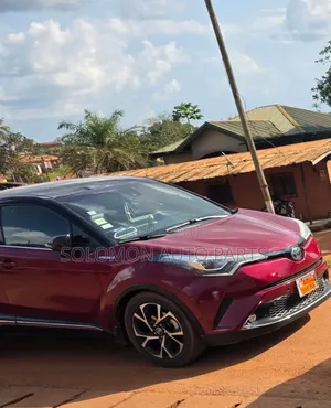 Toyota C-HR Front Bumper Complete (2018-2019)