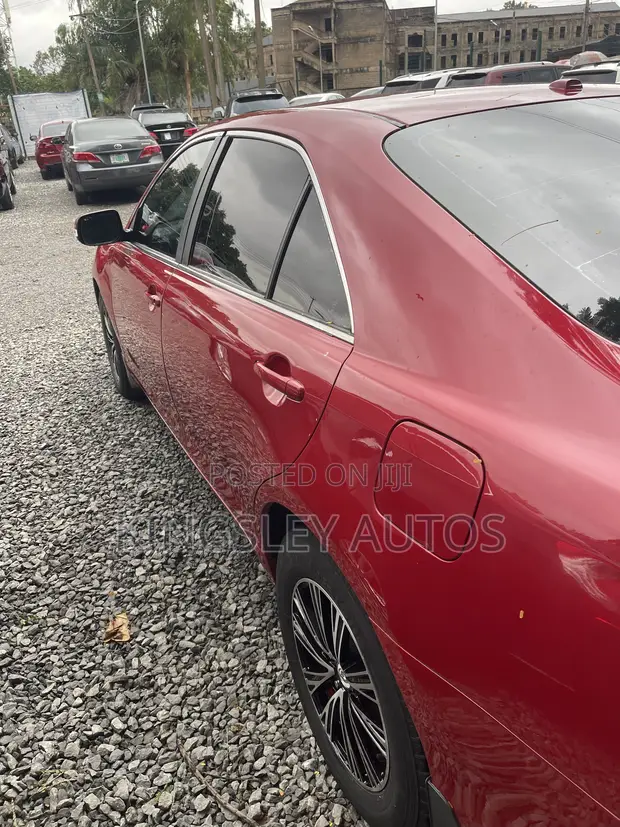 2009 Toyota Camry LE 2.4L Jan Fara Jan - 1
