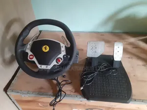 Thrustmaster Ferrari F430 Force Feedback Racing Wheel (PC/PS3)