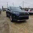 Toyota RAV4 Limited SUV na 2022 - 2