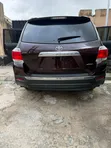 Toyota Highlander 3.5L 4WD 2013 Beige - 1