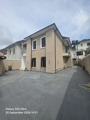 5-Bedroom Duplex na Sayarwa a Citi Scape Estate, Kaura