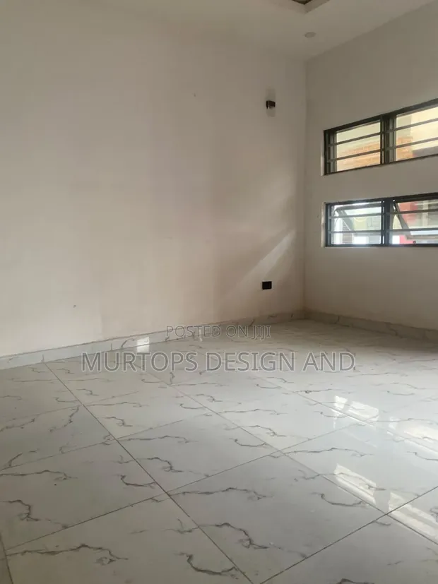 3 Bedroom Townhouse/Terrace for Rent in Lekki Phase 2 - 1