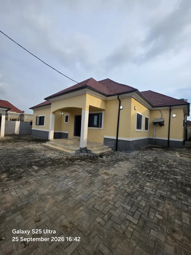 4 Bedroom Luxury Bungalow for Sale in Light Gold, Lugbe District - 1
