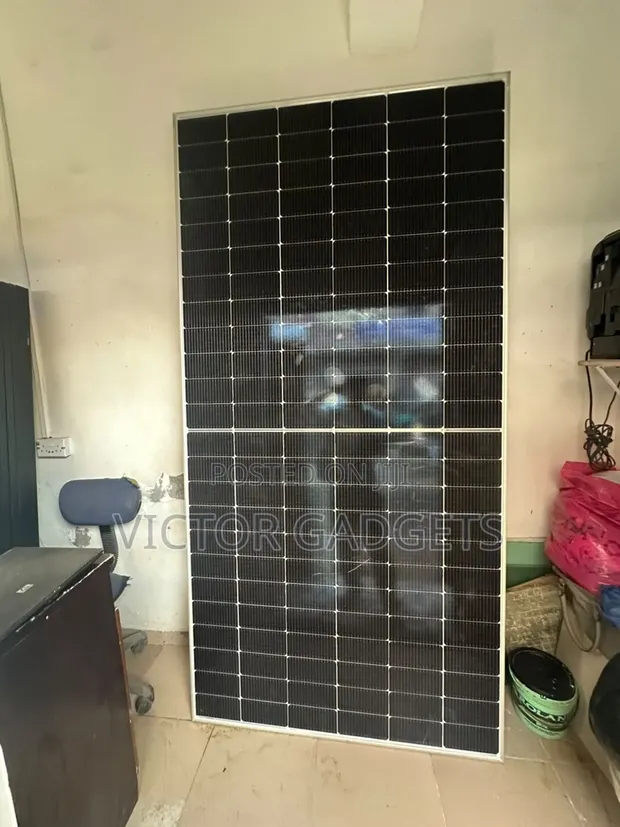 New Jinko 600W Bifacial Solar Panels - 1
