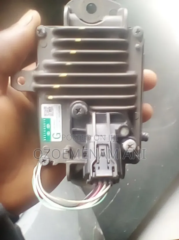 Toyota Highlander Radar Sensor (2020) - 1