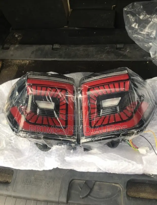 Toyota 4Runner 2015-2020 Upgrade Tail Lights - 1