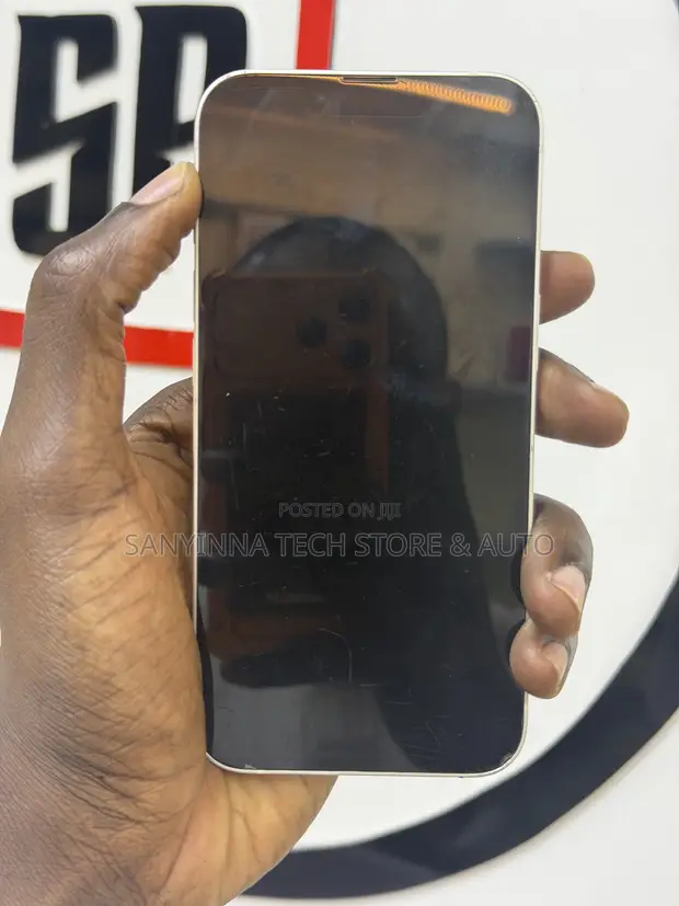 Apple iPhone 15 128GB - 1