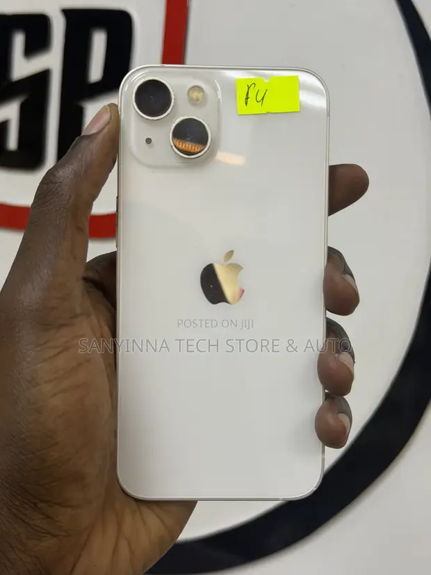 Apple iPhone 13 128GB White (USA Used) - 1