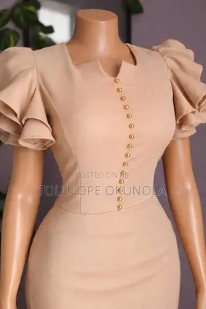 Dogon Riga Mai Kyau na Crepe 2-Piece - Masana'anta na Kampala