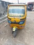 TVS King Deluxe Plus iTouch Start 2024 Yellow - 5