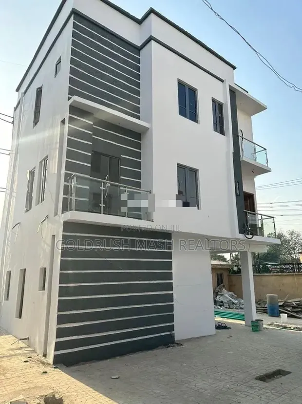Furnished 4-Bedroom Duplex for Sale in Ikeja GRA - 1