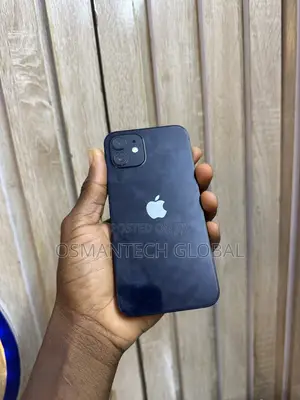 Apple iPhone 12 64GB Baki