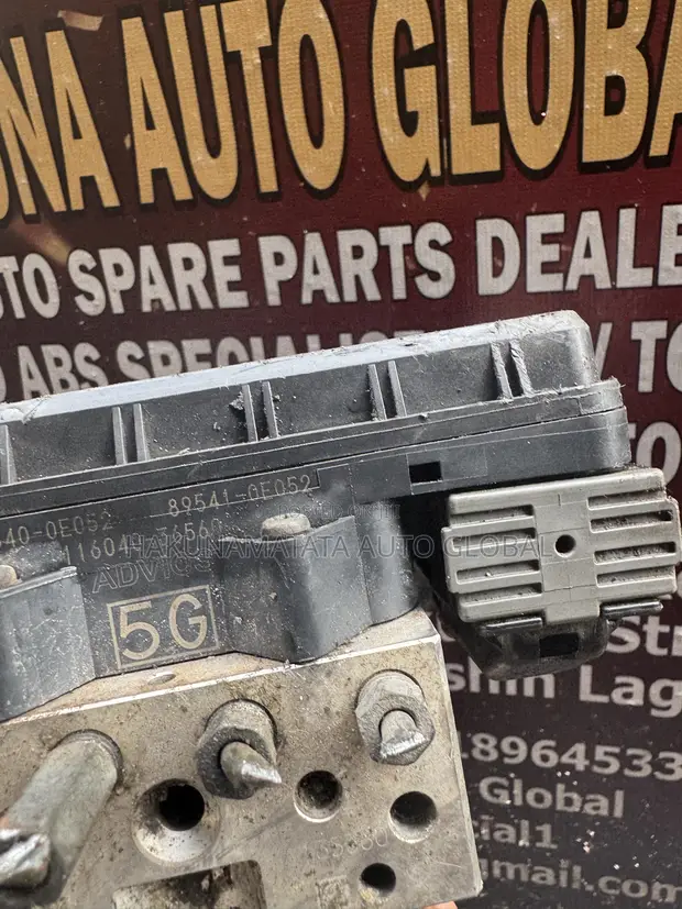 Sabon Lexus RX350 ABS Module (2013-2015) - 1