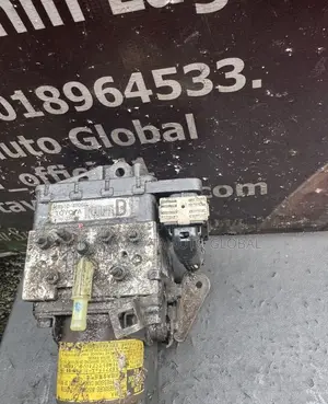 Toyota Highlander Hybrid / Lexus RX400h ABS Assembly