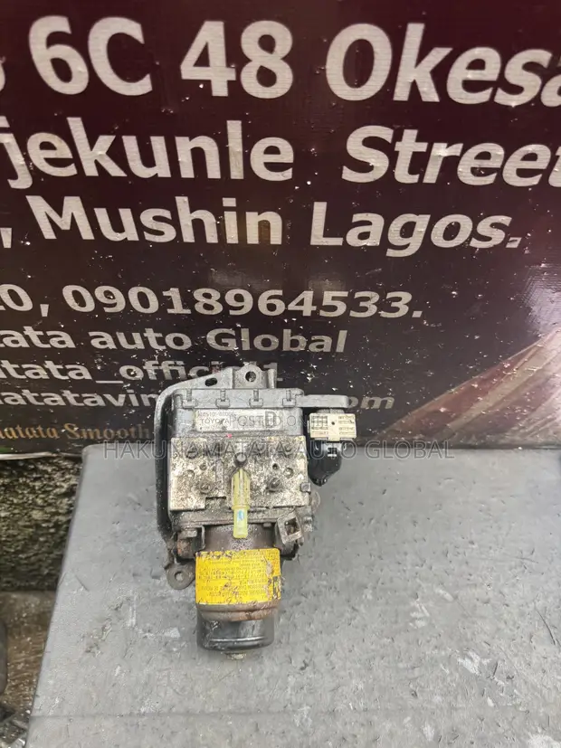 Toyota Highlander Hybrid & Lexus RX400h ABS Pump - 1