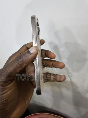 Apple iPhone 16 Pro 256GB Rose Gold